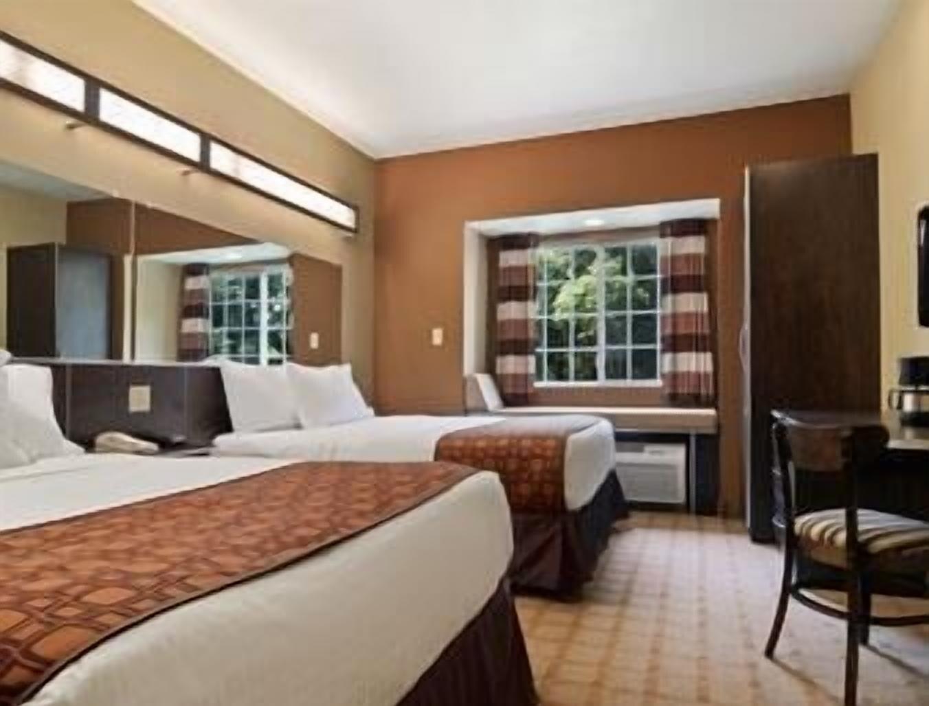 Microtel Inn & Suites By Wyndham Manchester - Newly Renovated Esterno foto