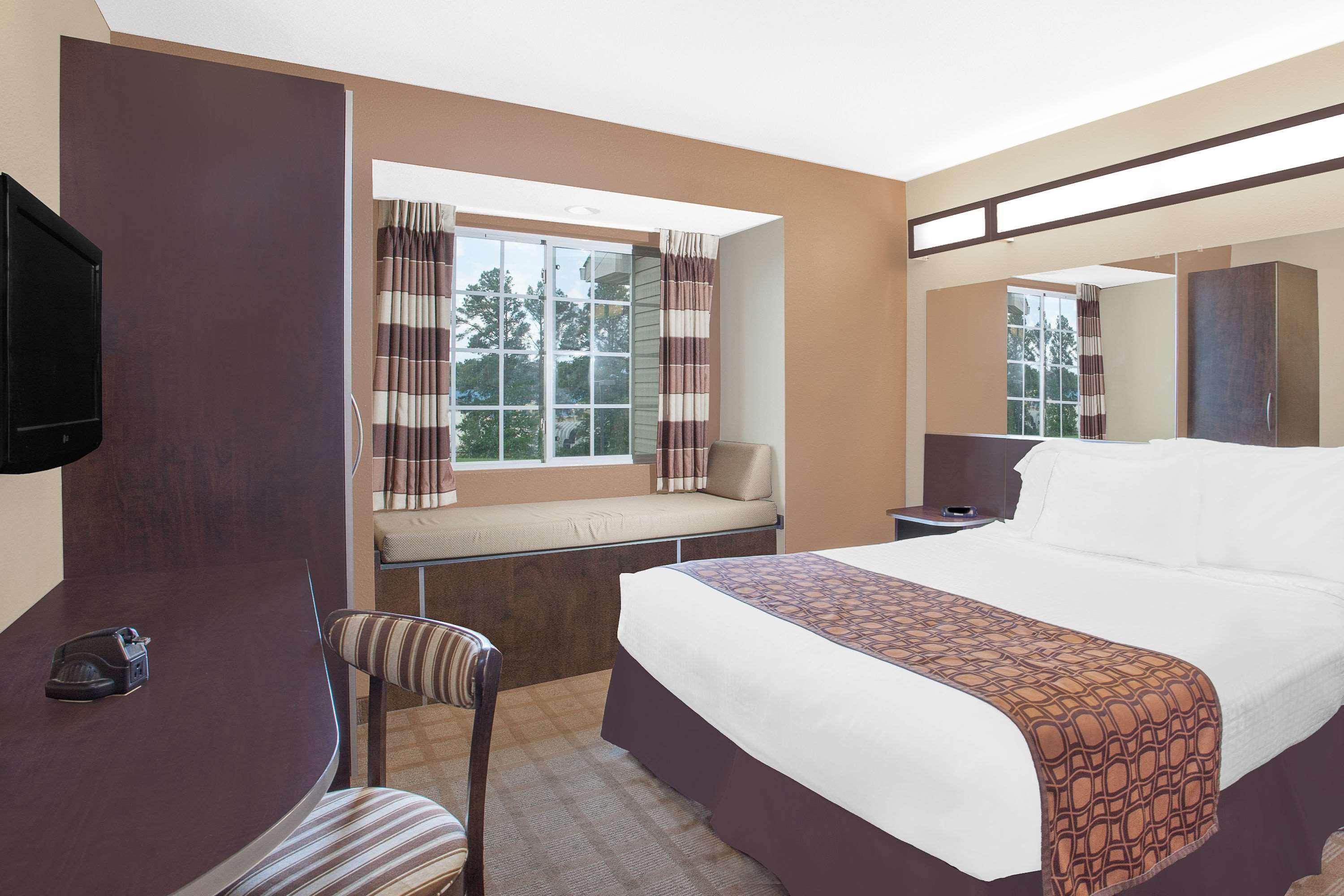 Microtel Inn & Suites By Wyndham Manchester - Newly Renovated Esterno foto
