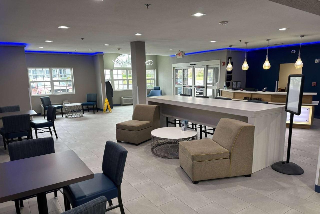 Microtel Inn & Suites By Wyndham Manchester - Newly Renovated Esterno foto