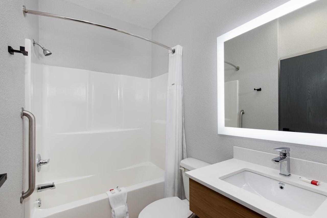 Microtel Inn & Suites By Wyndham Manchester - Newly Renovated Esterno foto