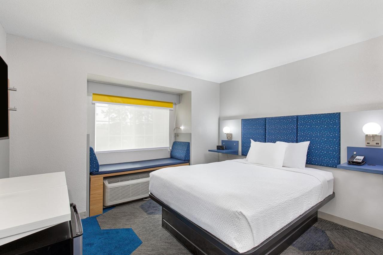 Microtel Inn & Suites By Wyndham Manchester - Newly Renovated Esterno foto