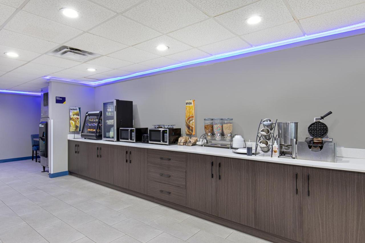 Microtel Inn & Suites By Wyndham Manchester - Newly Renovated Esterno foto