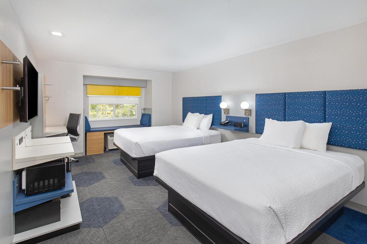 Microtel Inn & Suites By Wyndham Manchester - Newly Renovated Esterno foto